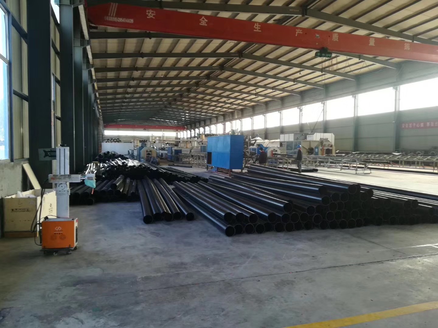 山東聚誠管業有限公司2018年10月16日(農歷九月初八)吉時11:18正式投產。